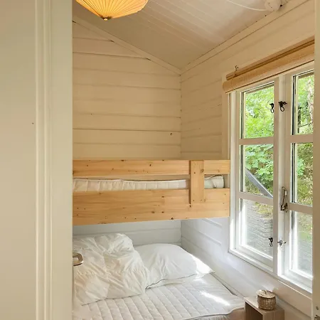 Fine Details In Forest Setting In Prázdninový dům Ebeltoft