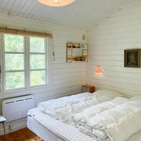 Fine Details In Forest Setting In Prázdninový dům